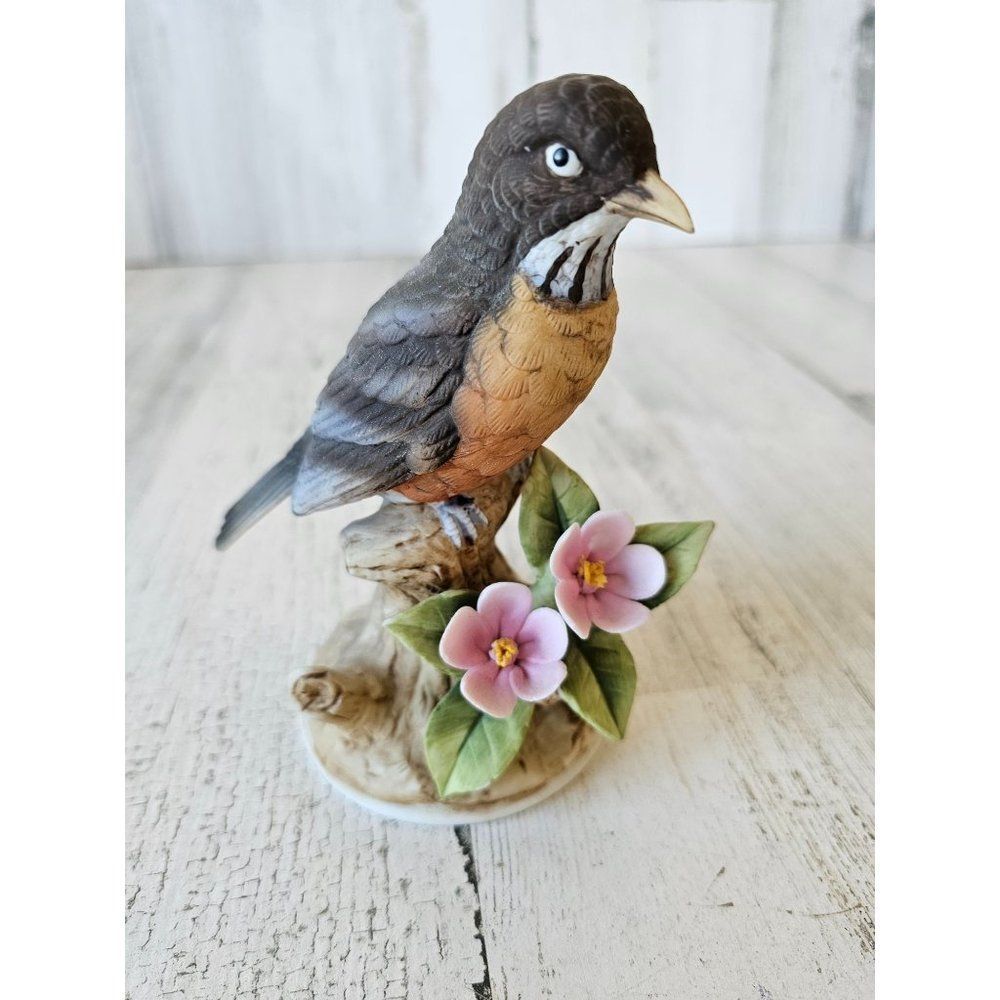 Andrea Robin vintage 9386 porcelain figurine bird realistic flowers life-like st